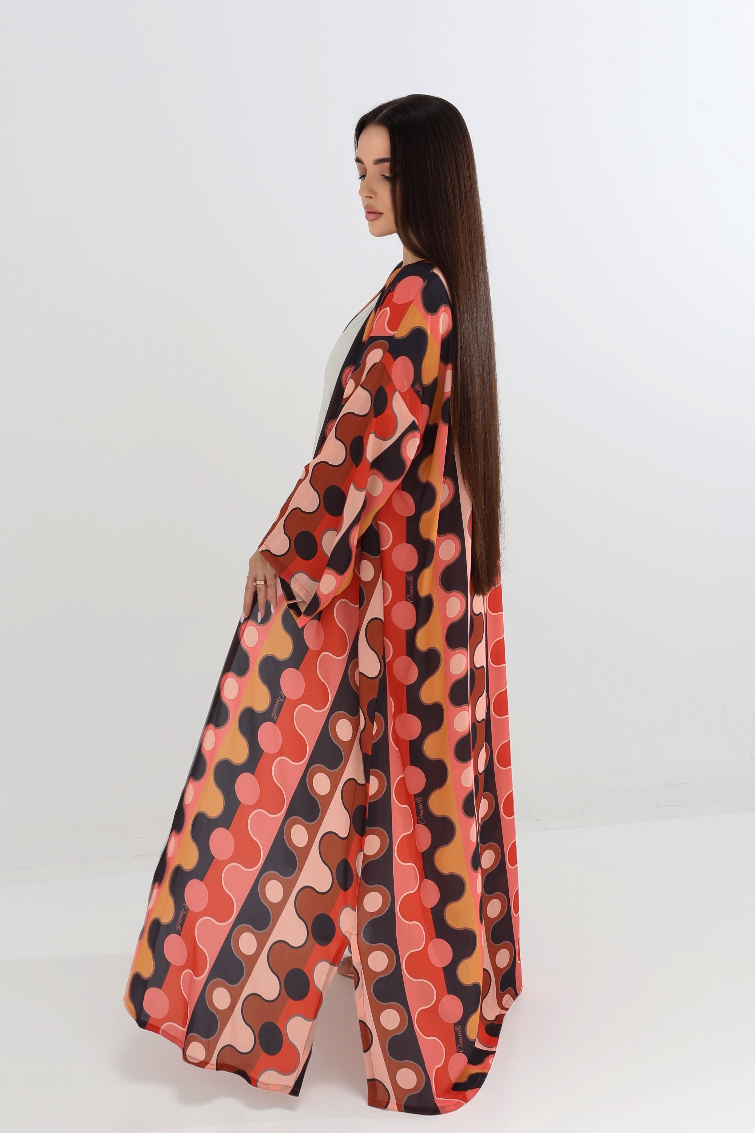 Retro Polka Wave Abaya with Scarf
