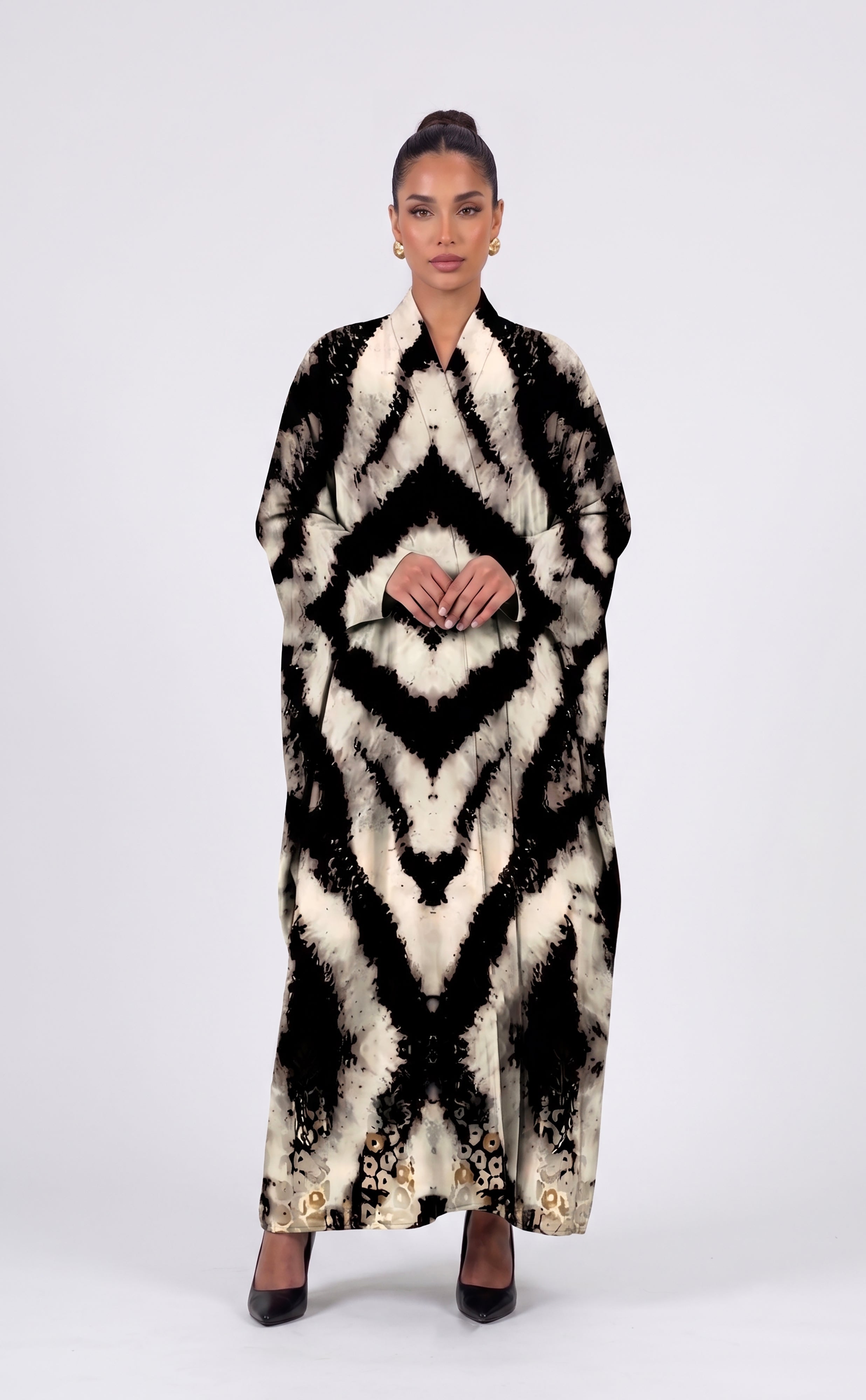 The Noir Abstract Abaya